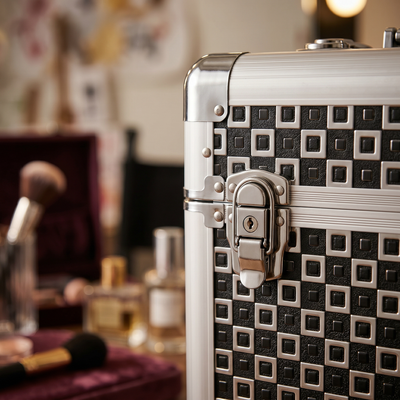 Makeup_Trolley_Case_Red_Rose_Professional_4